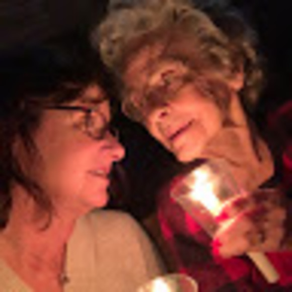 Meet your Posher, Jeanetta - Picture 1 of 1